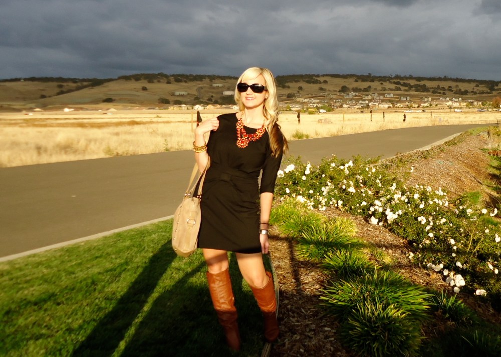 Fall-tastic in mark. Style Goddess Necklace, Taupe The Line Bag and Shoedazzle Boots