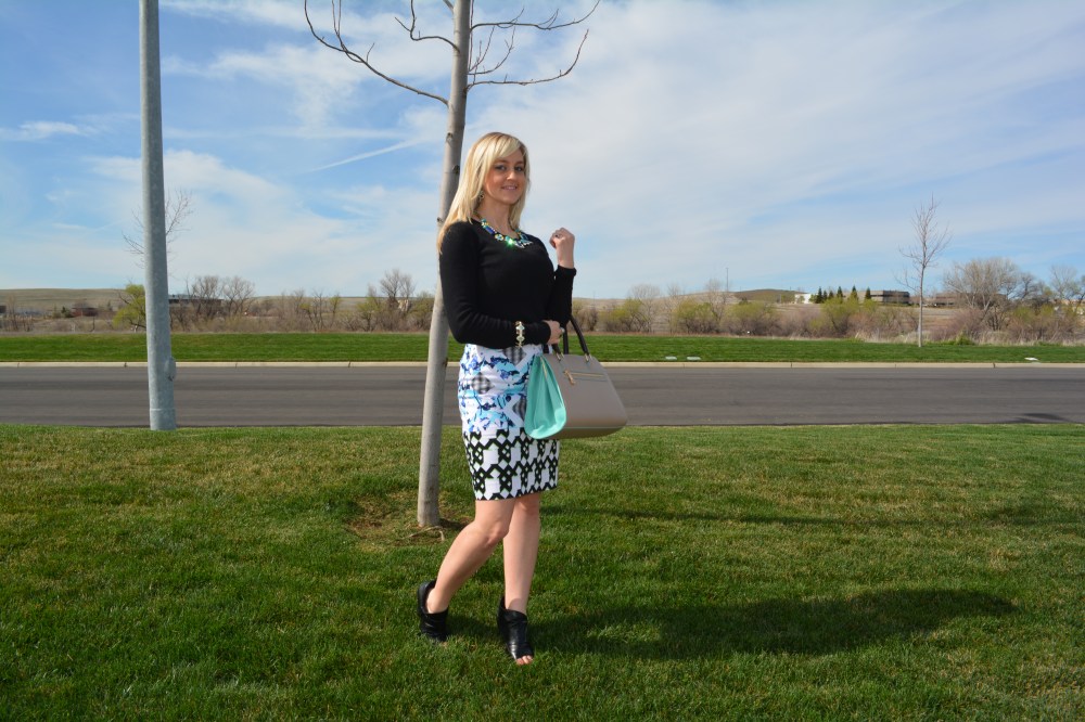 Loving The mark. Properly Chic Satchel