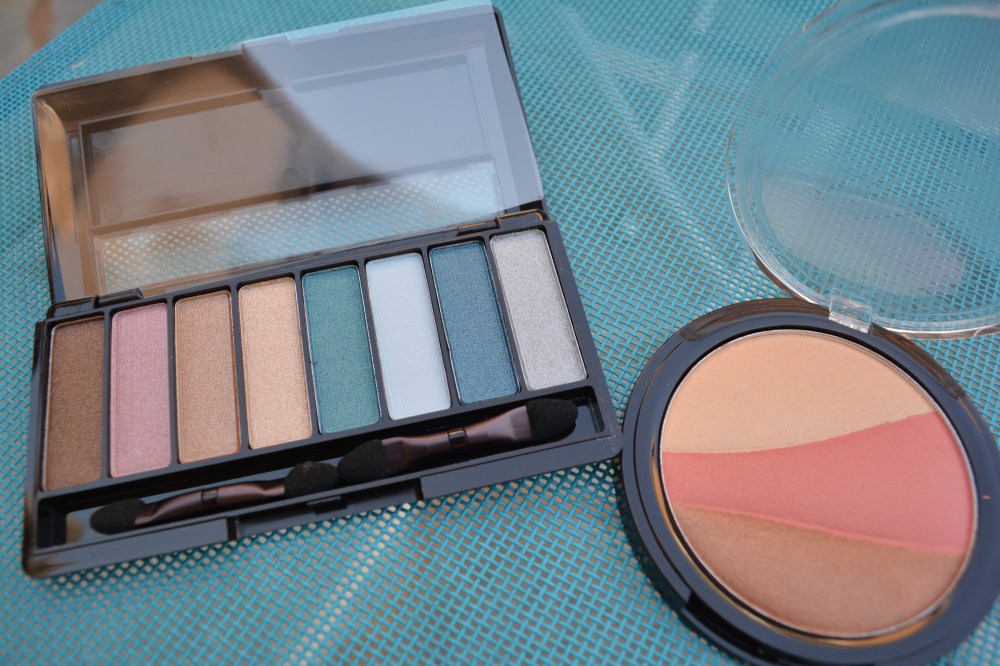 Beautiful sunwashed eye shades and bronzy goodness! 