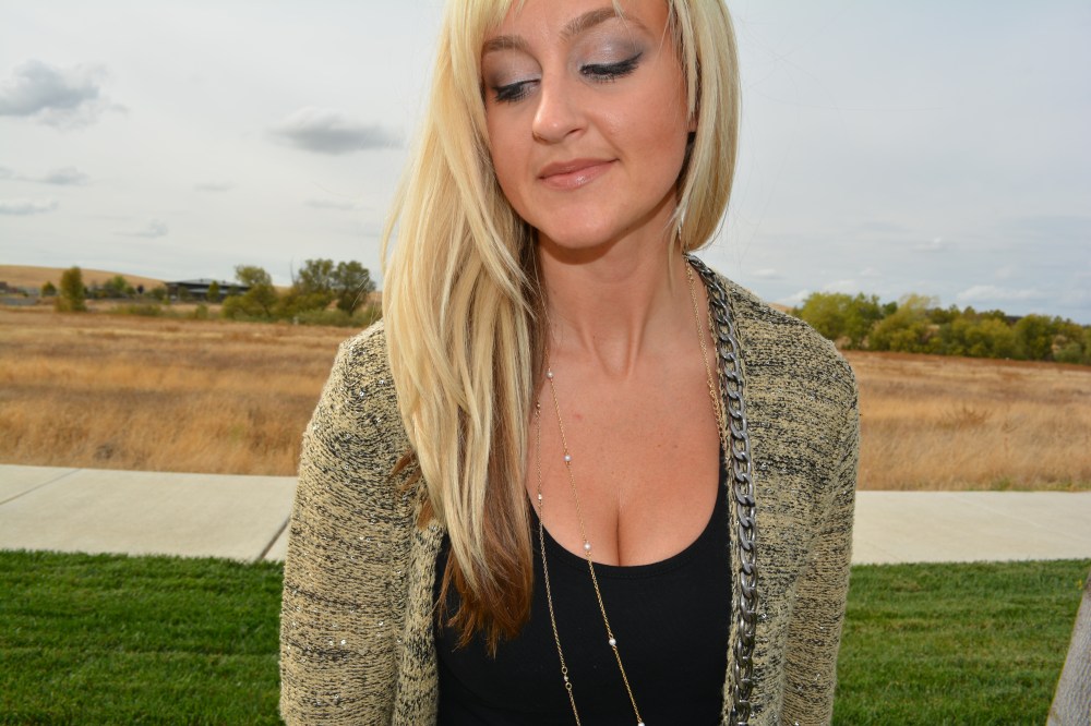 Subtle Smokey Eye and Nude Lip Look for Fall