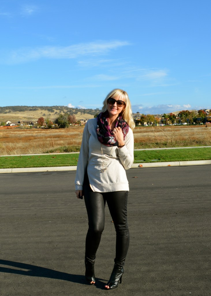 mark. Effortless Edge Sweatshirt