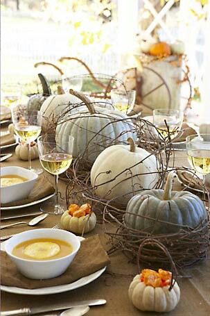 Friendsgiving Decor Inspo