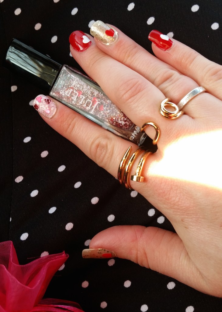 Accent Nail in Julep Harleigh