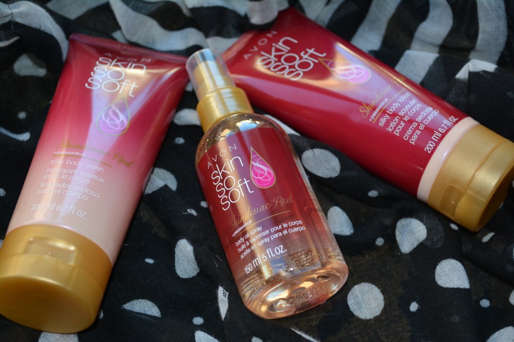 Avon Skin So Soft Set