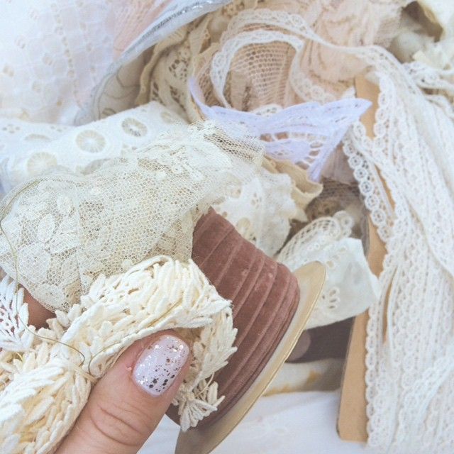 Lauren Conrad Nail Inspo (via IG)