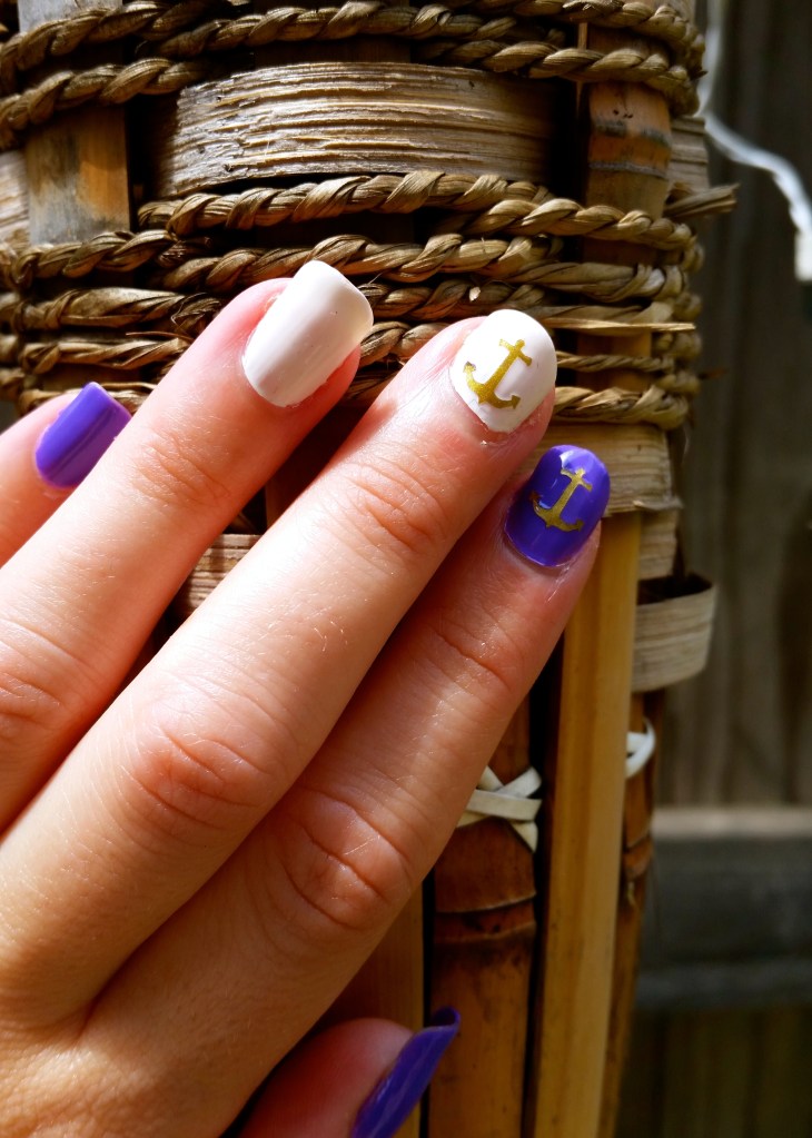 Nautical Mani for Week O'Nautical