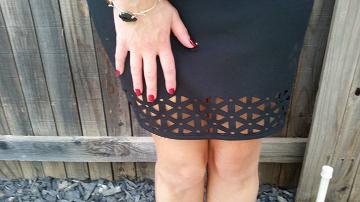 mark. Ace In Hole Cutout Details