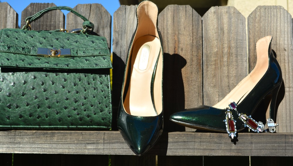 mark. Emerald Princess Pumps