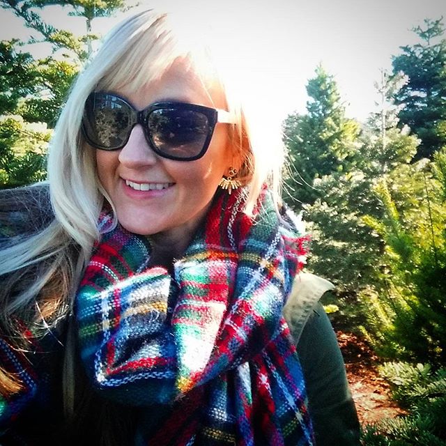 Wearing mark. Jacket Required Earrings