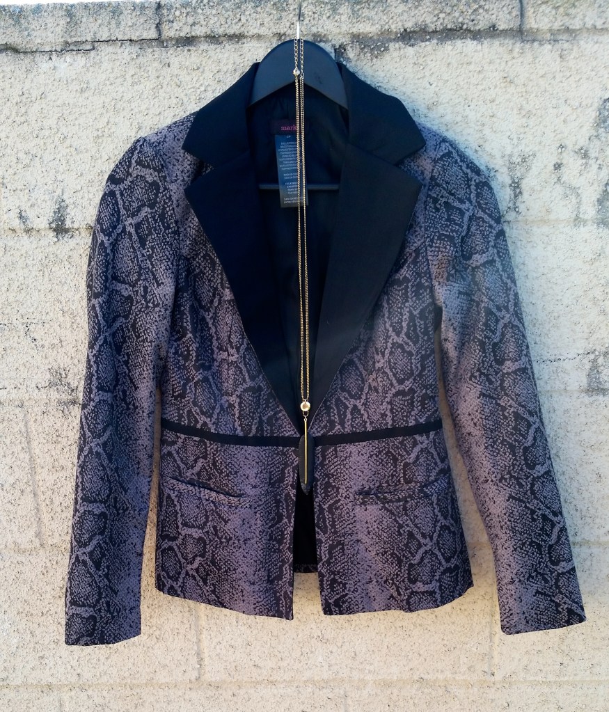 Rocking Blazer - mark. Tipping The Scales Jacket