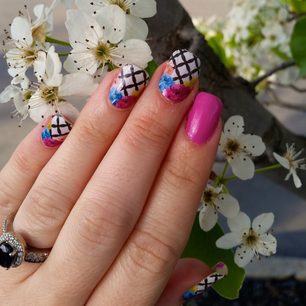 Avon Nailwear Pro In Orchid Splash for an accent!