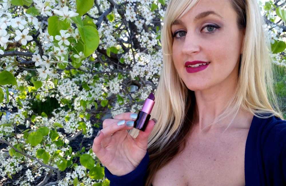 Lip Of The Week: mark. Lipclick Matte in Vixen