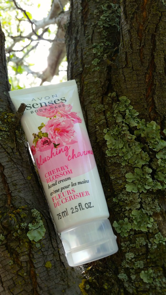 Avon Senses Hand Cream in Cherry Blossom