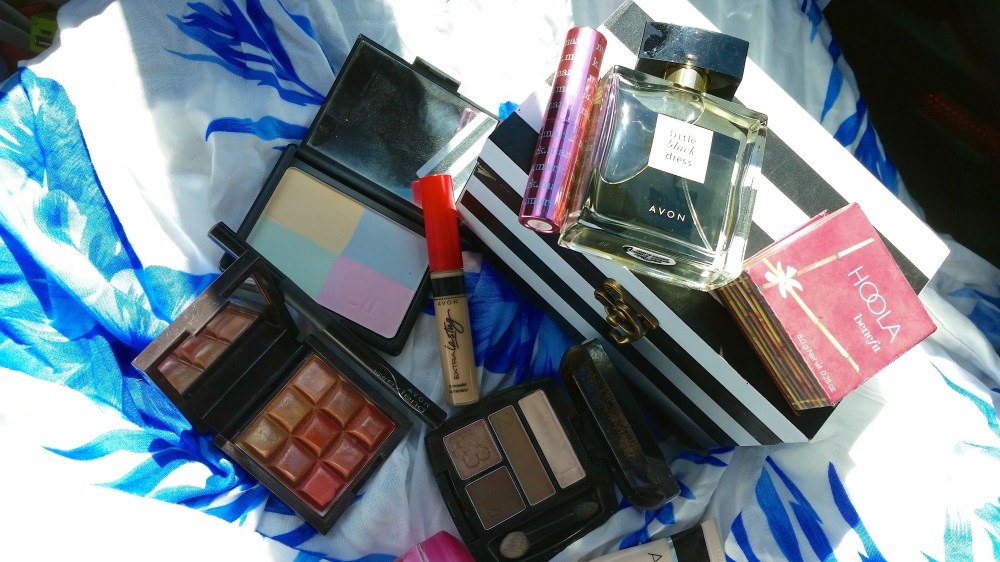 What's In My Makeup Bag