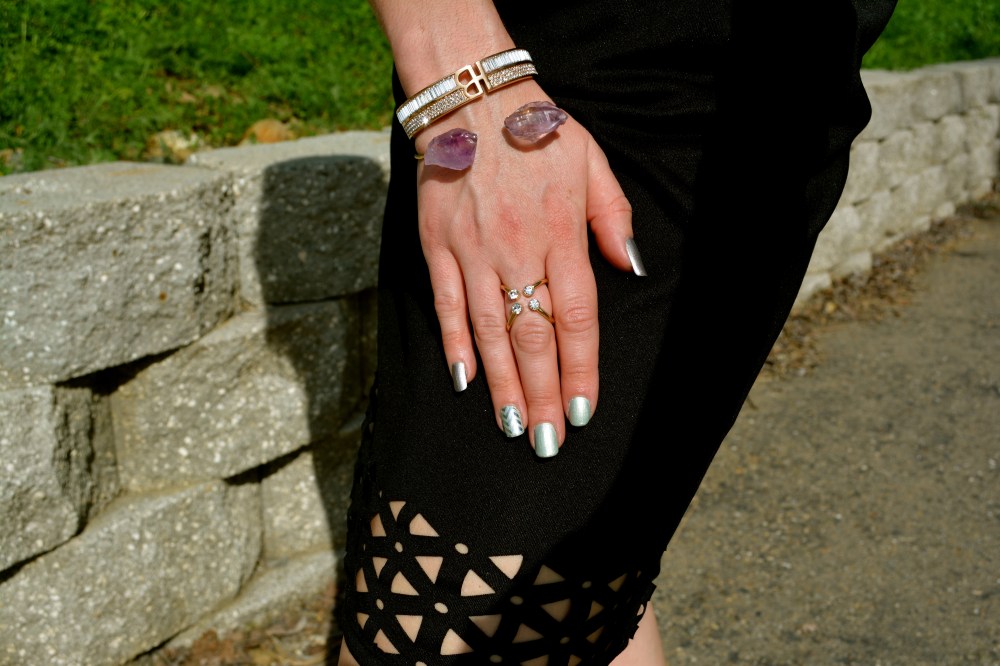 Cutout Details and mark. Accessories