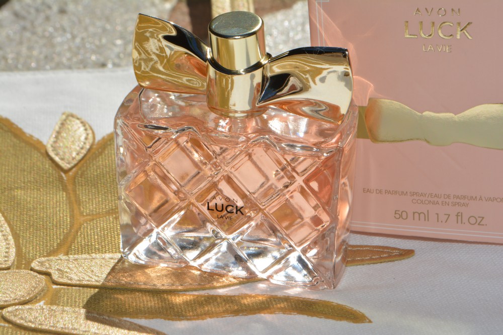 Word On Avon Luck La Vie