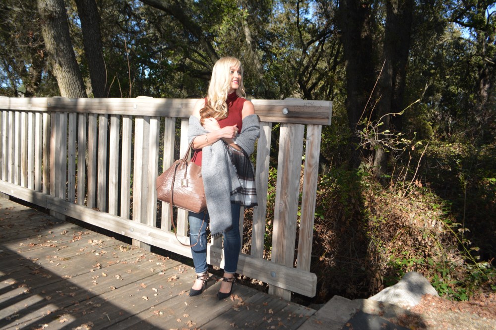 Herringbone on one side, Plaid on the other