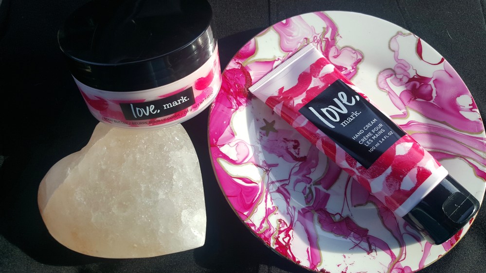 Word On Love, mark. Bath and Body Collection