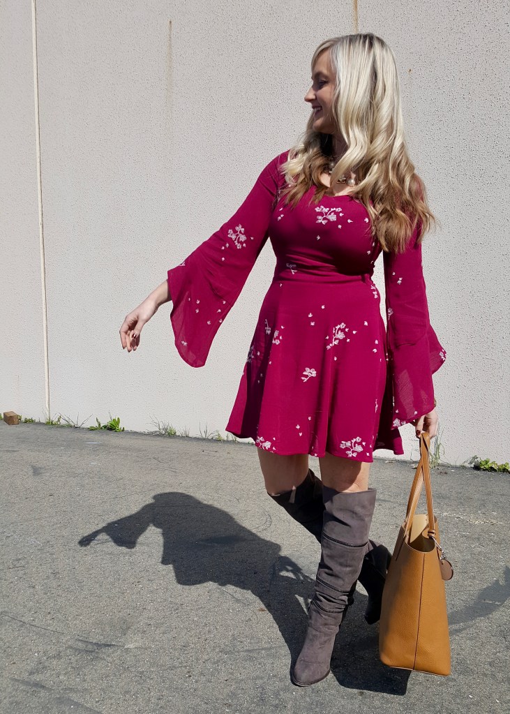 Bell Sleeve Trend on the mark. Garden Design Dress