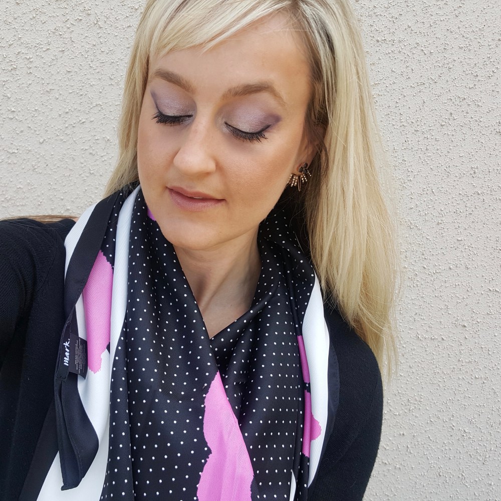 Recreating the look with sweeps of wine and lavender