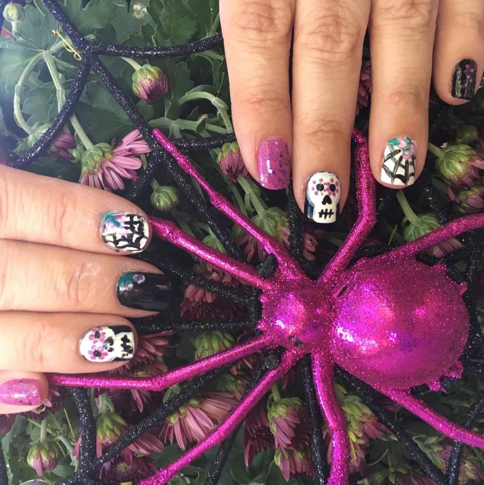 Rebecca's Halloween Mani