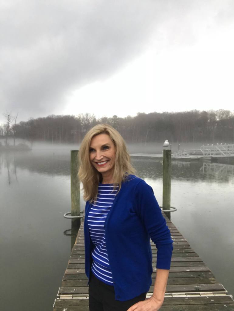 Avon Modern Southern Belle 